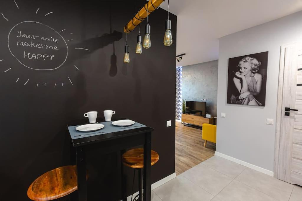 Nowoczesny Apartament W Sercu Mokotowa Warszawa Zewnętrze zdjęcie
