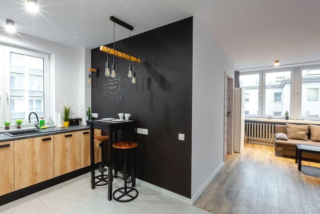 Nowoczesny Apartament W Sercu Mokotowa Warszawa Zewnętrze zdjęcie